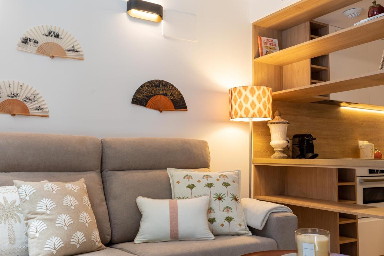 Apartup Opera Loft Love Valencia Exterior photo